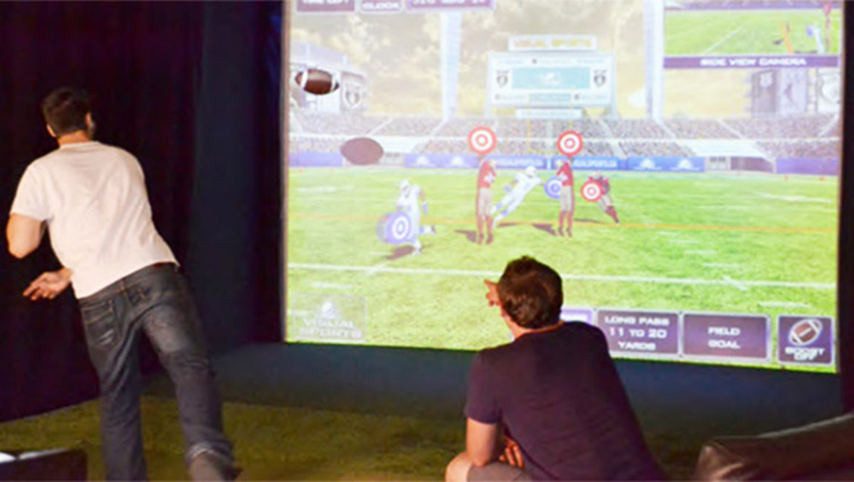 模拟体验虚拟橄榄球挑战赛体验