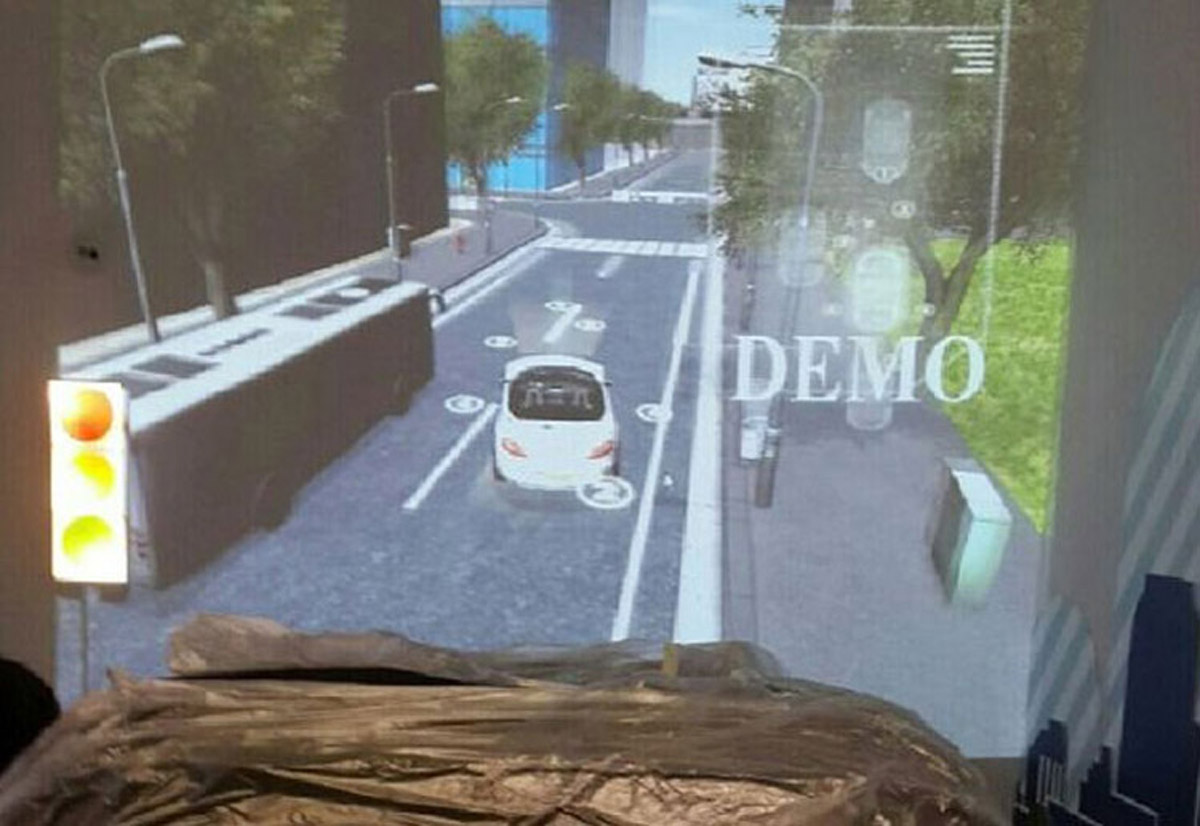 模拟体验虚拟汽车漫游驾驶系统组成.jpg