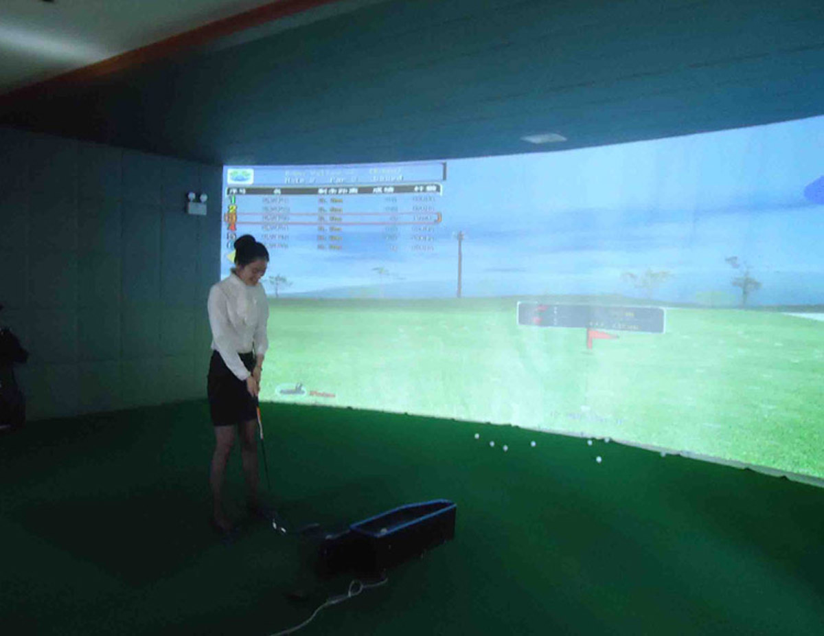 模拟体验韩国模拟高尔夫.jpg